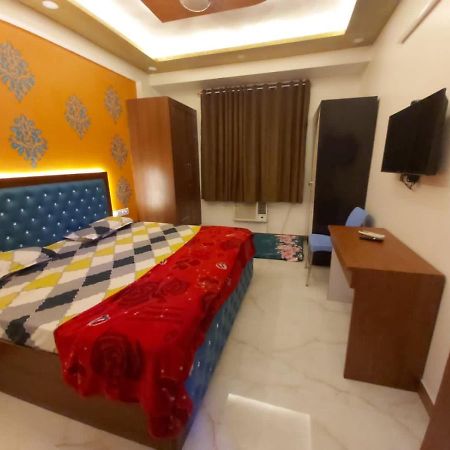 Karni Villa Lovely 2 Bhk Appt And Terrace Jaipur Eksteriør billede